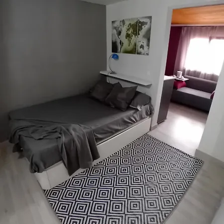 Crasula Holiday home Viernoles